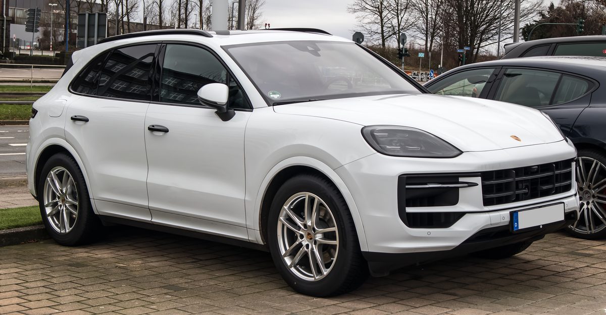 Porsche Cayenne 대표 이미지